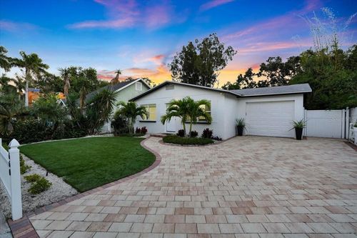 660 14th Ave S, ST PETERSBURG, FL, 33701-5404 | Card Image