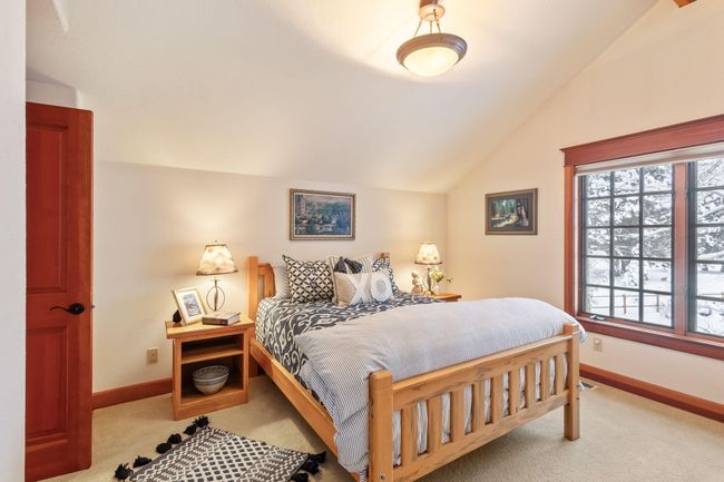 Guest Bedroom 1 | Image 55