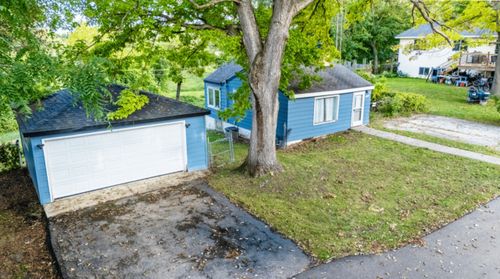 35107 N Rosewood Ave, Ingleside, IL, 60041-8321 | Card Image