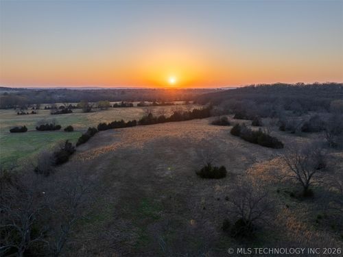 7 E 36th St, Okmulgee, OK, 74447 | Card Image