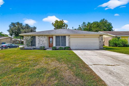 16 Wagon Lane Loop, Angleton, TX, 77515-2728 | Card Image
