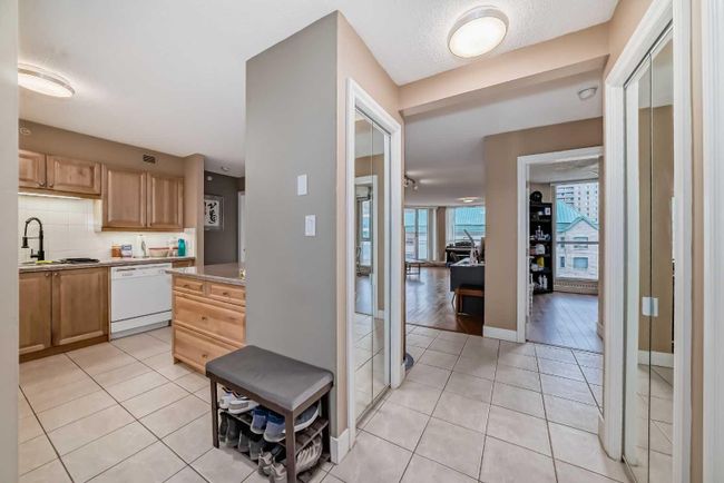 904 - 804 3 Avenue Sw, Home with 2 bedrooms, 2 bathrooms and 1 parking in Calgary AB | Image 10