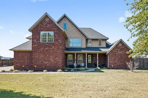 2000 Viney Grove Rd, Prairie Grove, AR, 72753-8243 | Card Image