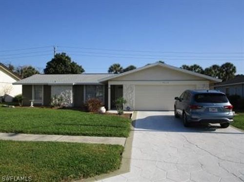 4619 Chippendale Dr, NAPLES, FL, 34112-5258 | Card Image