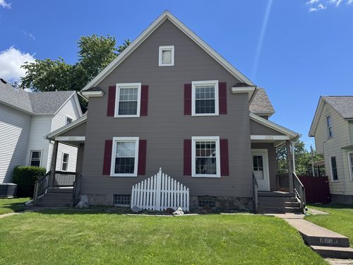 0-1721 W 16th St, Davenport, IA, 52804-3508 | Card Image