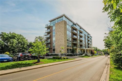 202-479 Charlton Ave E, Hamilton, ON, L8N0B4 | Card Image