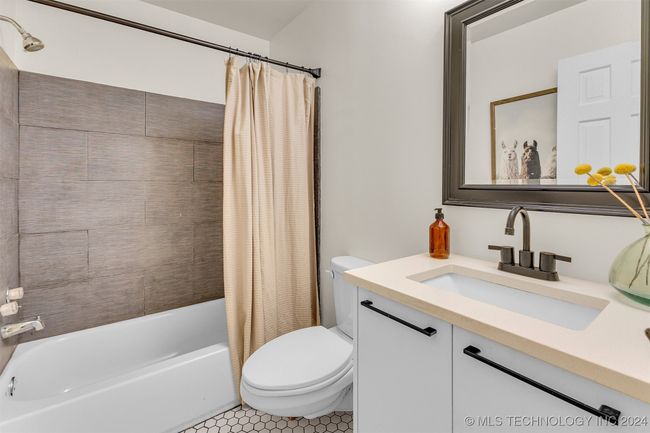 APT-15 - 1107 45 Th Pl, Condo with 2 bedrooms, 2 bathrooms and null parking in Tulsa OK | Image 57