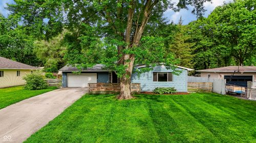 6834 Oxford St, Indianapolis, IN, 46220-2253 | Card Image