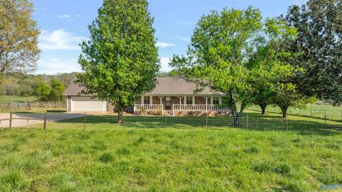 4209 Greenhill Blvd Nw, Fort Payne, AL, 35967 | Card Image