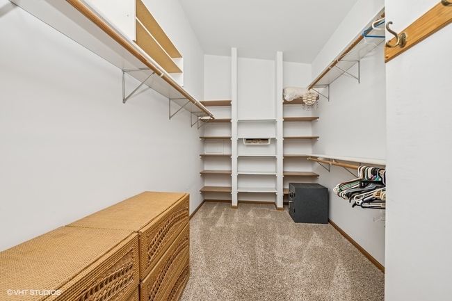 972 W Shore Dr, House other with 3 bedrooms, 3 bathrooms and 3 parking in Fox Lake IL | Image 18