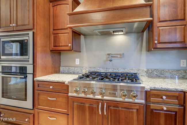 405 Heather View Dr, House other with 5 bedrooms, 4 bathrooms and null parking in Jonesborough TN | Image 21
