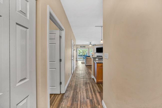 View upon entering | Image 10