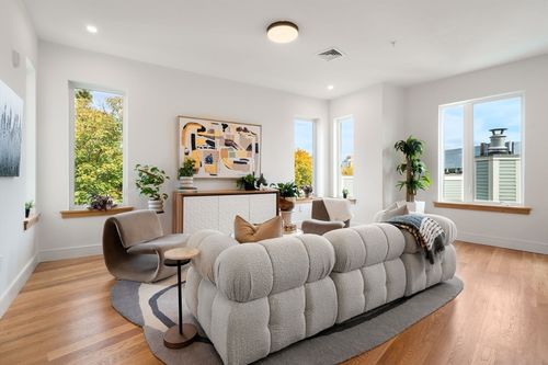 404-58 Kent, Brookline, MA, 02445 | Card Image