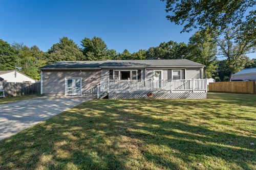 303 Brainard Rd, Enfield, CT, 06082-2723 | Card Image