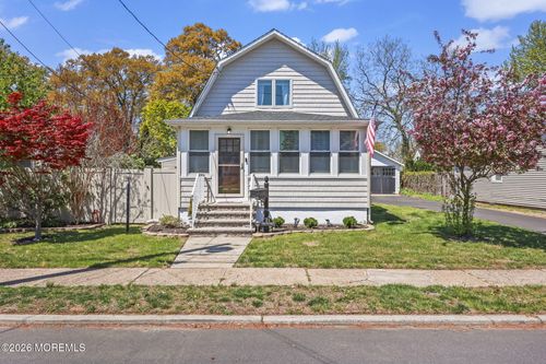 31 12th St, Hazlet Township, NJ, 07734-3052 | Card Image