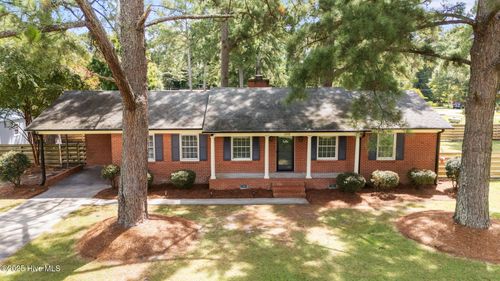 108 Cedar Cir, Washington, NC, 27889-9506 | Card Image