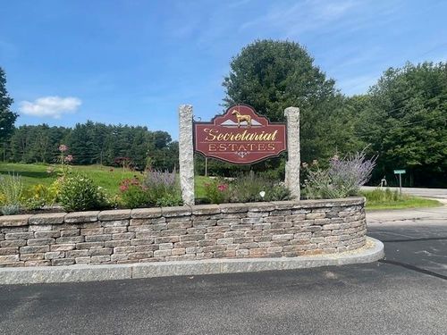 105-118 Secretariat Way, Rochester, NH, 03867-4115 | Card Image