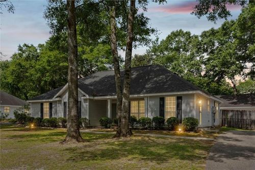 6740 Barnes Dr E, Theodore, AL, 36582-3968 | Card Image