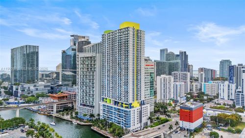 3414-185 Sw 7th St, Miami, FL, 33130-2983 | Card Image