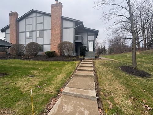 h-7090 Bristlewood Dr, Concord Township, OH, 44077-2351 | Card Image