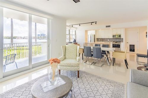 apt-116w-2801 Ne 183rd St, Aventura, FL, 33160-2163 | Card Image