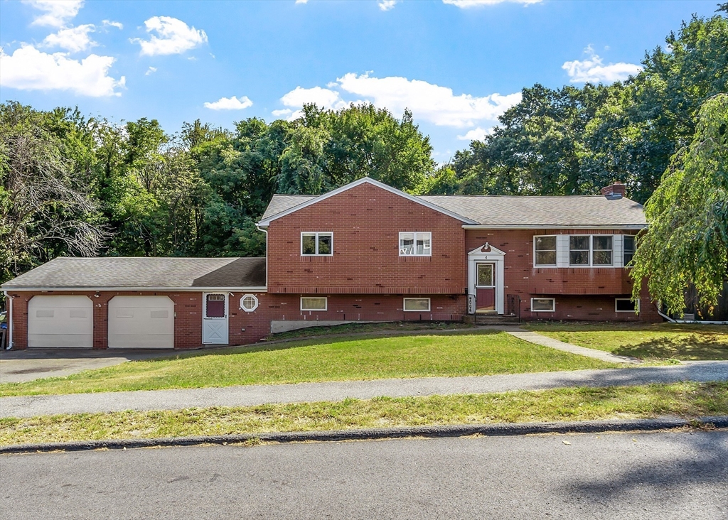 Princeton St, Peabody, MA 01960