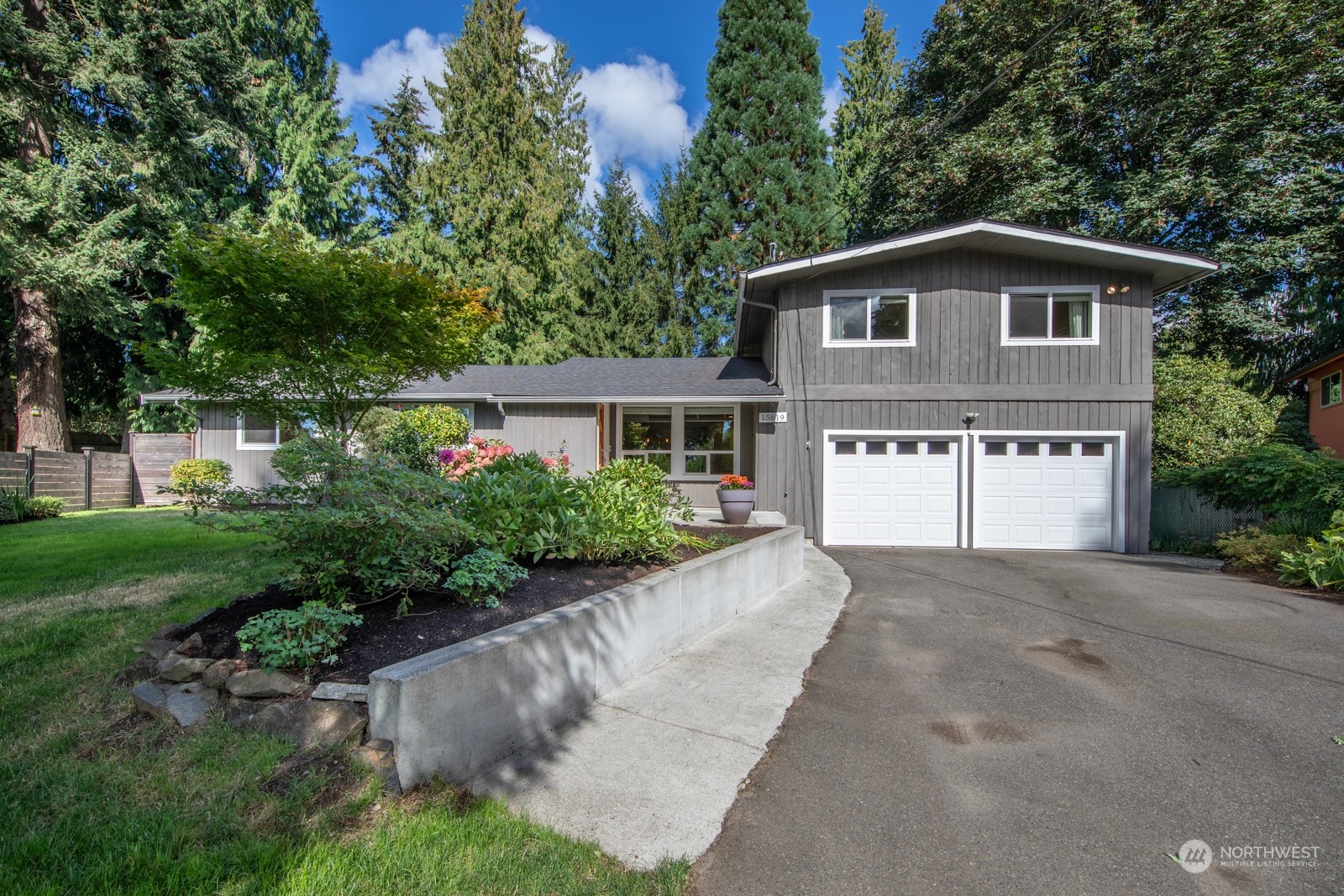 10th Ave, Lynnwood, WA 98087