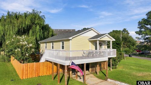 110 Rhodoms Dr, Kill Devil Hills, NC, 27948-9192 | Card Image