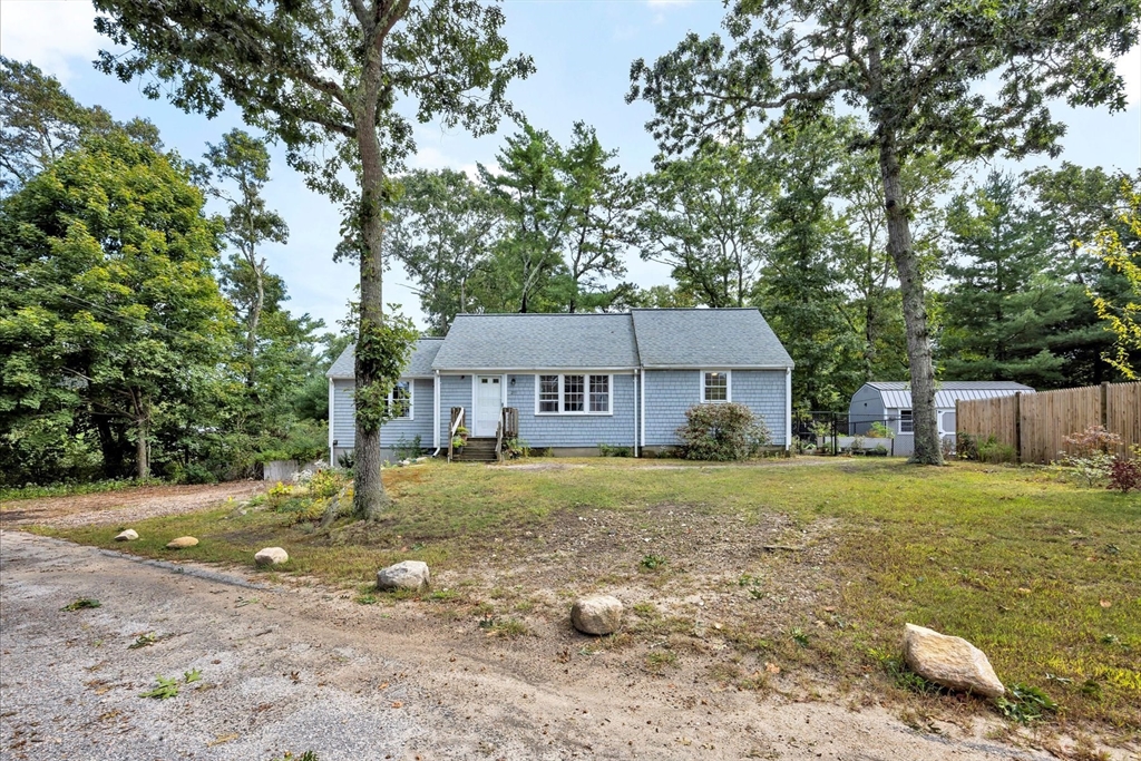 Louise Ln, East Falmouth, MA 02536