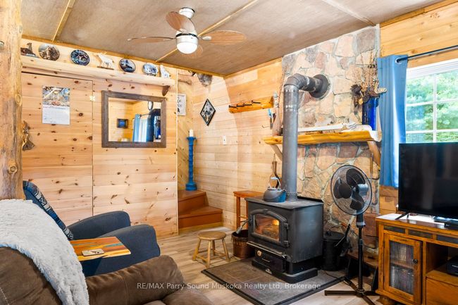 16C Magnet Rd, House other with 4 bedrooms, 1 bathrooms and 2 parking in Magnetawan ON | Image 27
