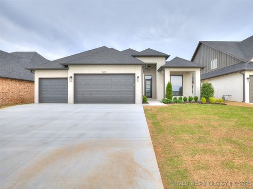 5810 E 126th St S, Bixby, OK, 74008-2960 | Card Image