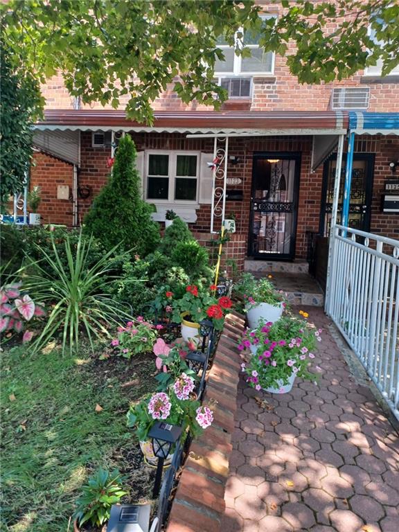 82nd St, Brooklyn, NY 11236