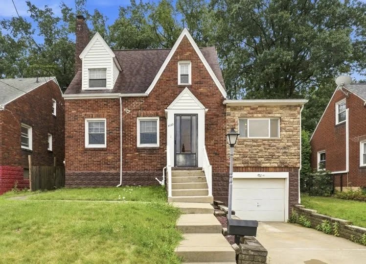 Residential in Brentwood