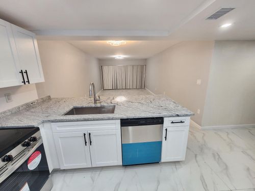 204a-485 N Pine Island Road, Plantation, FL, 33324 | Card Image