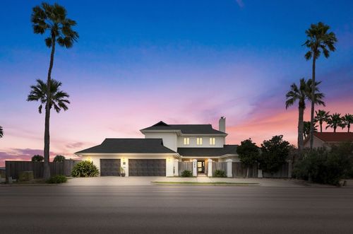 5838 Ocean Dr, Corpus Christi, TX, 78412-2850 | Card Image