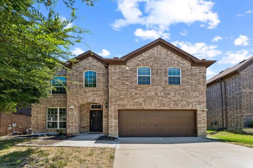 2436 Kingsgate Dr, Little Elm, TX, 75068-6051 | Card Image