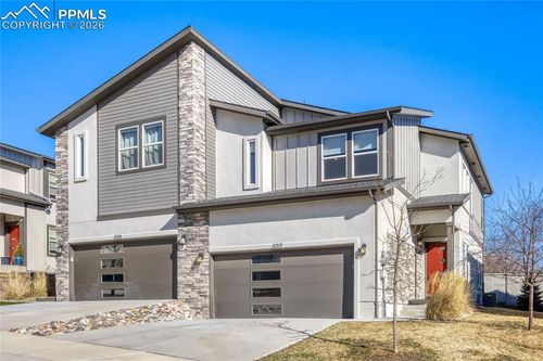 5317 Sky Top Ln, Colorado Springs, CO, 80918-2752 | Card Image