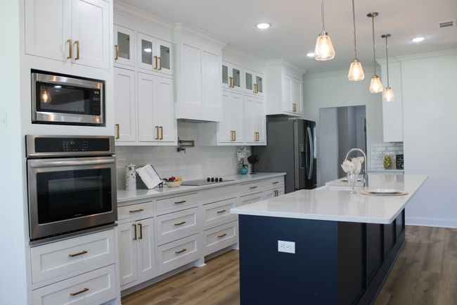 14 Kitchen | Image 14