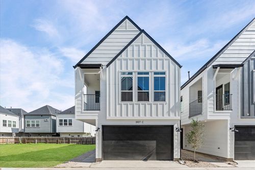 c-3107 Jensen Dr, Houston, TX, 77026-5512 | Card Image