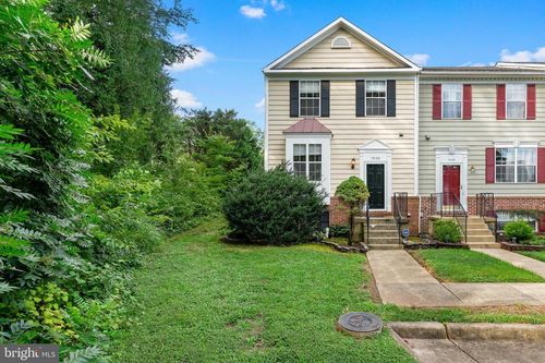 15130 Jarrell Pl, WOODBRIDGE, VA, 22193-5735 | Card Image