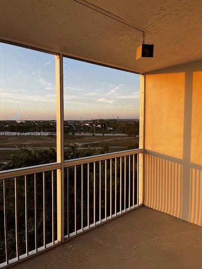APT-807 - 3090 N Course Dr, Condo with 3 bedrooms, 3 bathrooms and null parking in Pompano Beach FL | Image 22
