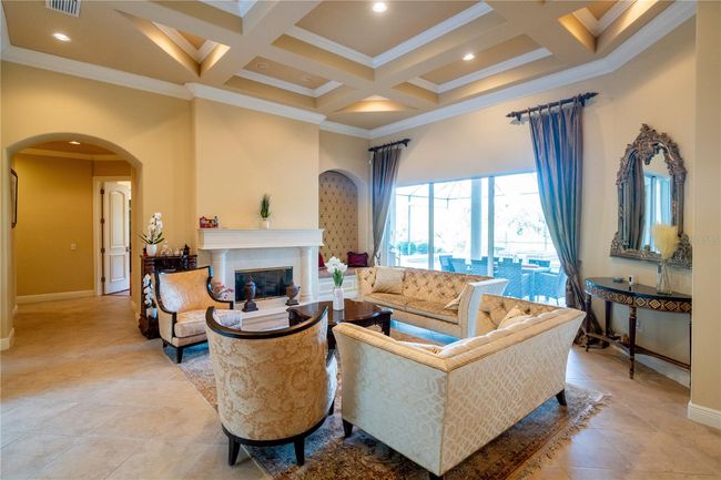 15101 Kestrelglen Way, House other with 4 bedrooms, 5 bathrooms and null parking in LITHIA FL | Image 13