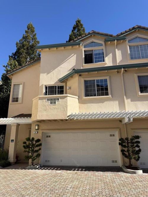 34-4173 El Camino Real, Menlo Park, CA, 94025-5233 | Card Image