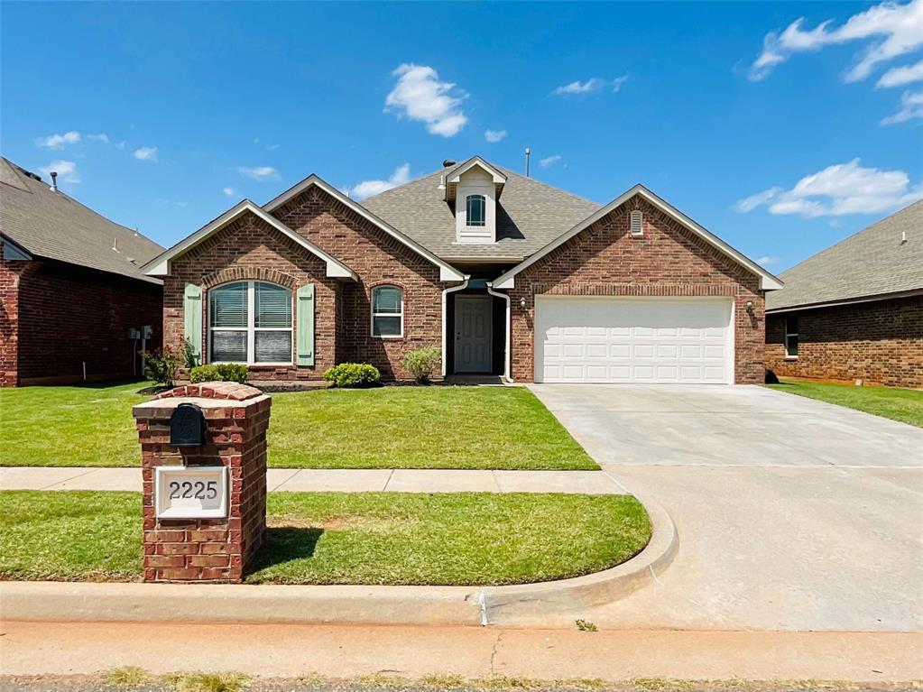 195th St, Edmond, OK 73012