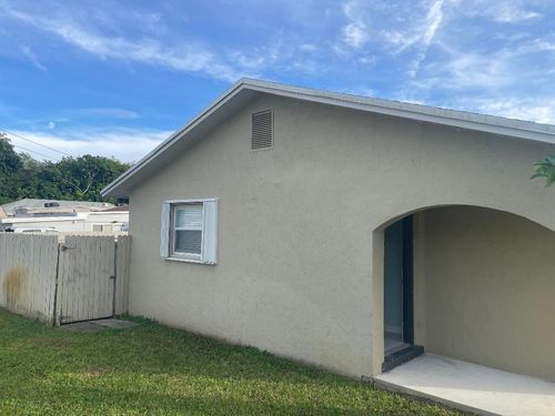 2-4717 Carver St, Lake Worth, FL, 33463-2225 | Card Image