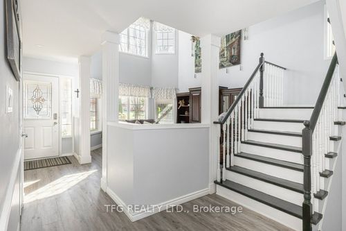 56 Perryview Dr, Port Perry, ON, L9L1T5 | Card Image