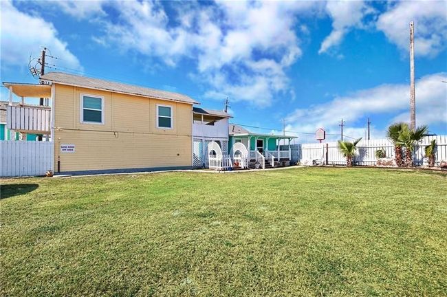 3302 Surfside Blvd, House other with 4 bedrooms, 3 bathrooms and null parking in Corpus Christi TX | Image 31