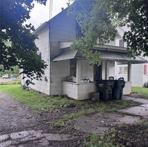 1022 N Main St, Malta, OH, 43758-9680 | Card Image