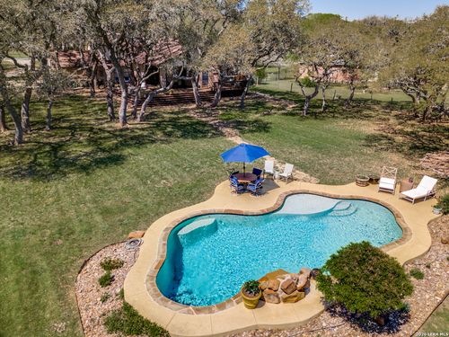 26820 Autumn Gln, Boerne, TX, 78006-5202 | Card Image