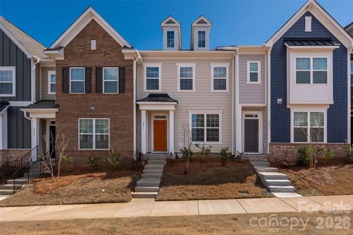 4471 Potters Wheel Dr, Fort Mill, SC, 29715-2559 | Card Image